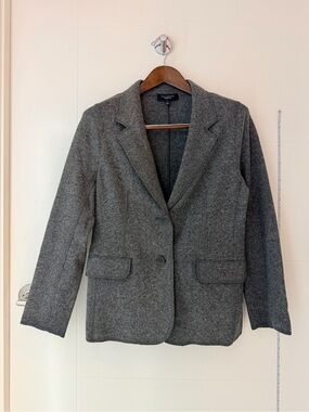 NWOT Versatile Talbots Wool Lightweight Women Gray Wool Blend Two-Button Blazer